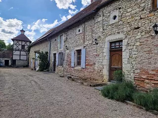 Maison vente à Saint-Pourçain-sur-Sioule, Allier