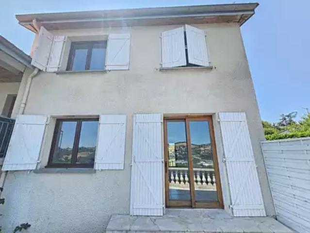 Appartement location à Saint-Priest-en-Jarez, Loire