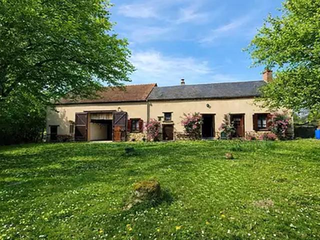 Maison vente à Saint-Amand-Montrond, Saint-priest-la-marche