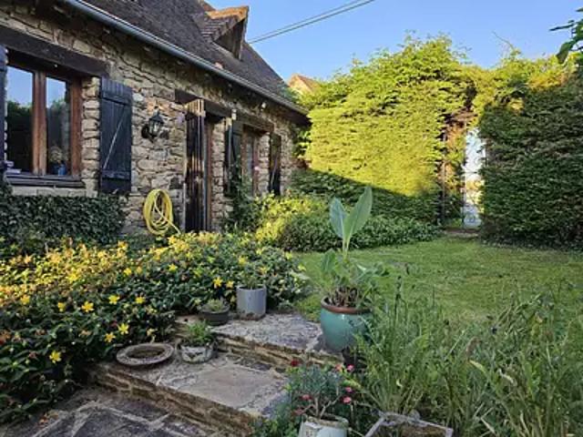 Maison vente à Nontron, Saint-priest-les-fougères