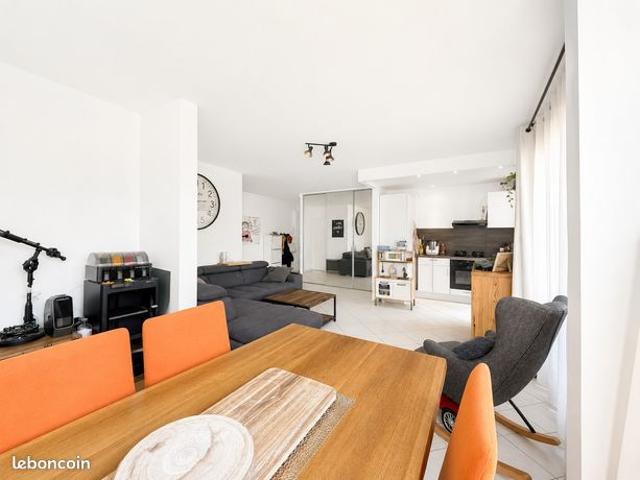Appartement vente à Privas, Saint-priest