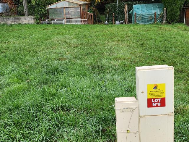 Terrain vente à France métropolitaine, Saint-priest