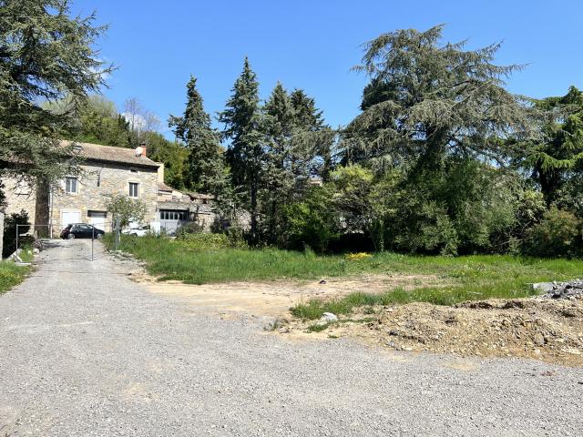 Terrain vente à Largentière, Saint-privat