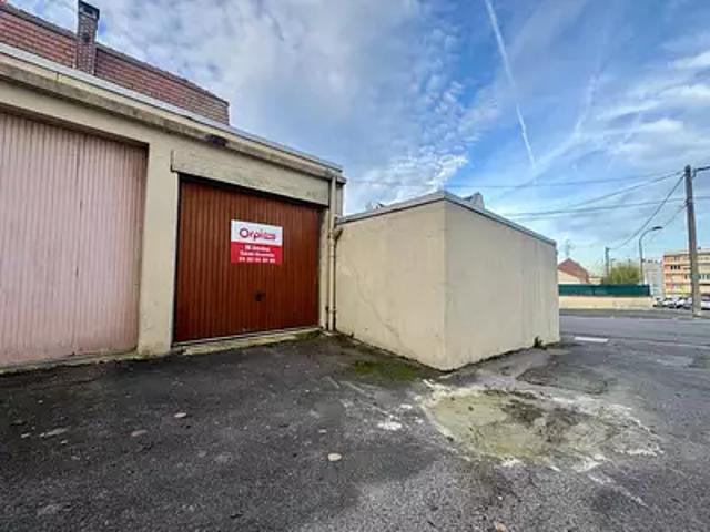 Garage vente à Saint-Quentin, Saint-quentin