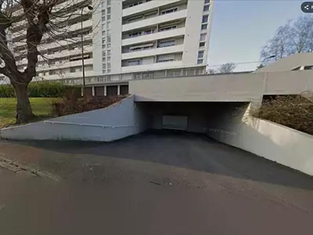Garage vente à Saint-Quentin, Saint-quentin
