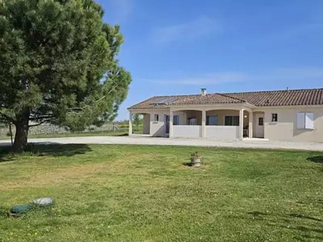 Maison vente à Angoulême, Saint-quentin-de-chalais