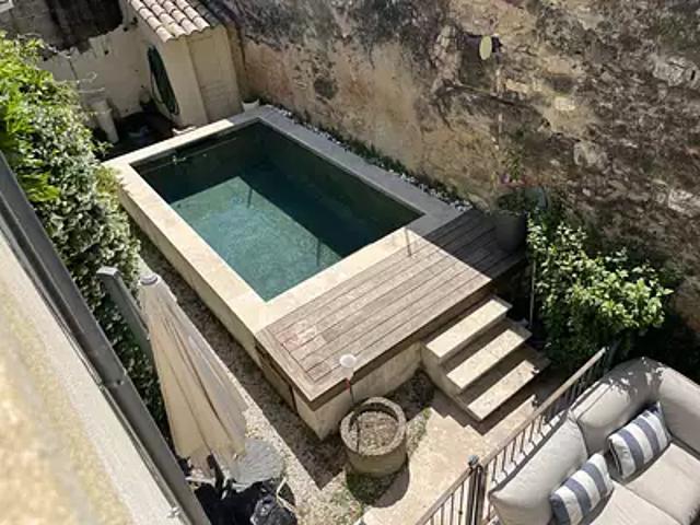 Maison vente à Nîmes, Saint-quentin-la-poterie