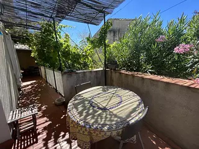 Maison vente à Nîmes, Saint-quentin-la-poterie