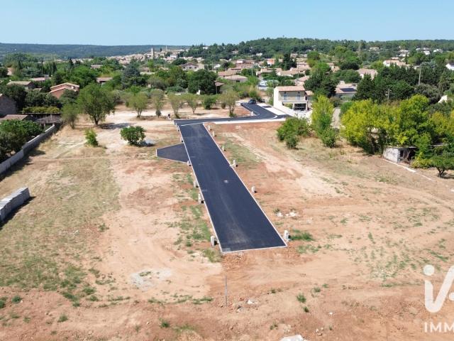 Terrain vente à Saint-Quentin-la-Poterie, Gard