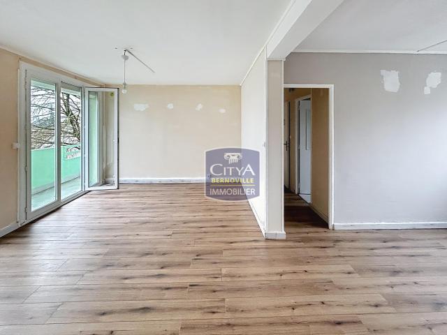 Appartement vente à Saint-Quentin, Saint-quentin