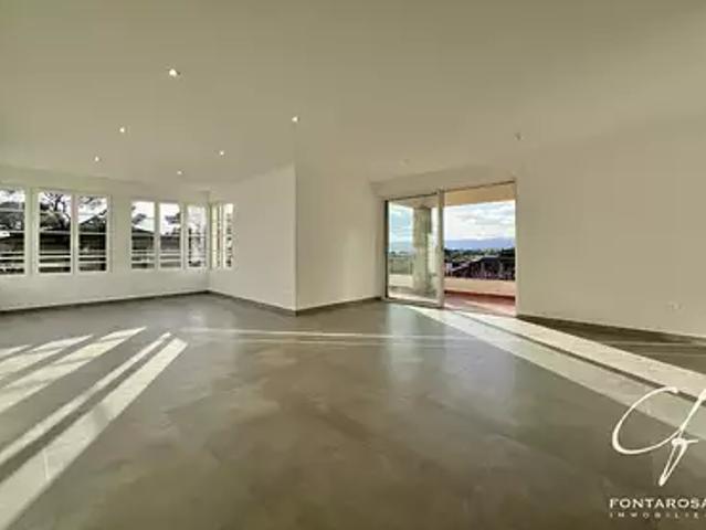 Appartement vente à Arrondissement de Draguignan, Saint-raphaël