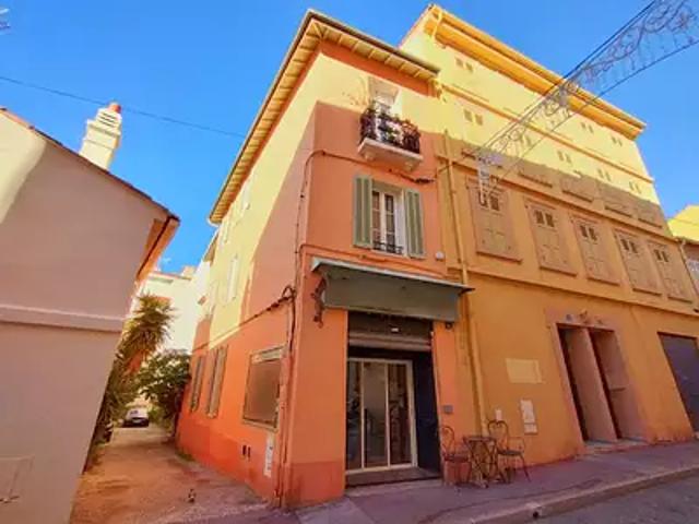 Appartement location à Arrondissement de Draguignan, Saint-raphaël