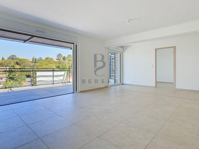Appartement vente à Arrondissement de Draguignan, Saint-raphaël