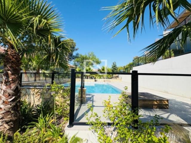 Appartement vente à Arrondissement de Draguignan, Saint-raphaël