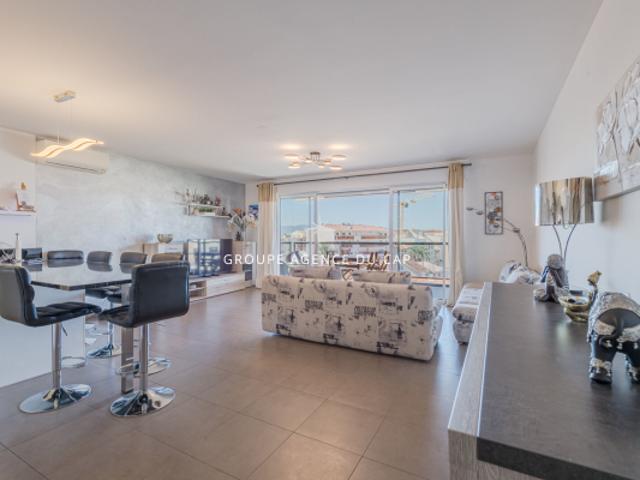 Appartement vente à Arrondissement de Draguignan, Saint-raphaël