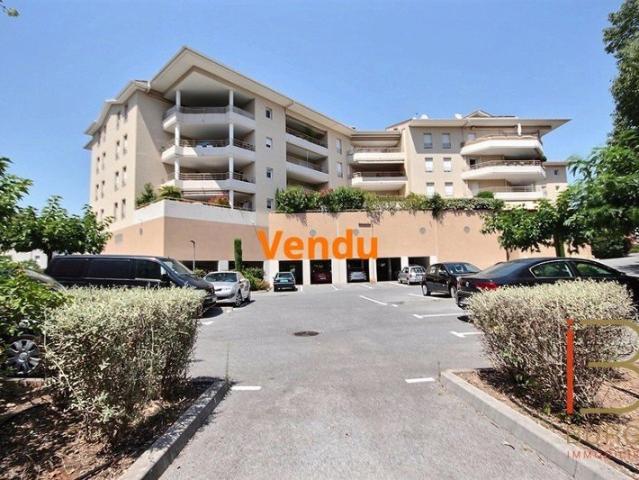 Appartement vente à Arrondissement de Draguignan, Saint-raphaël