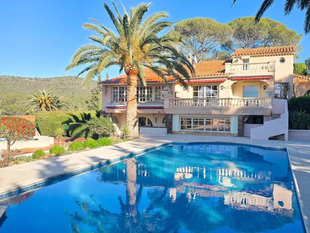 Maison vente à Arrondissement de Draguignan, Saint-raphaël