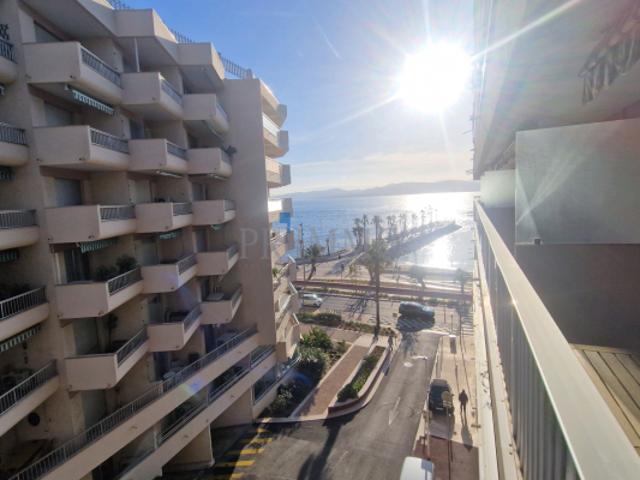 Appartement vente à Arrondissement de Draguignan, Saint-raphaël