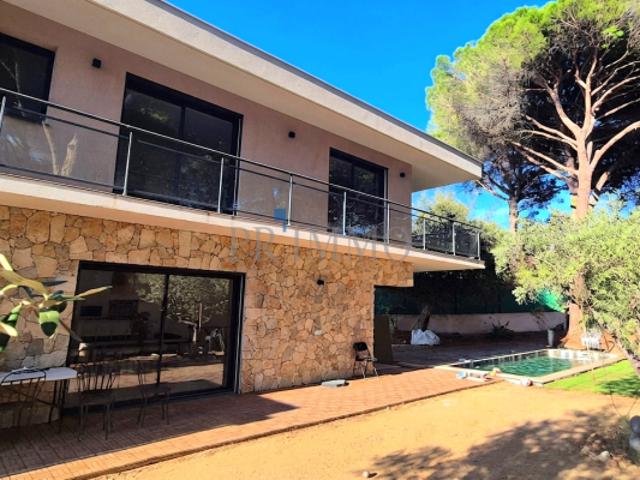 Maison vente à Arrondissement de Draguignan, Saint-raphaël