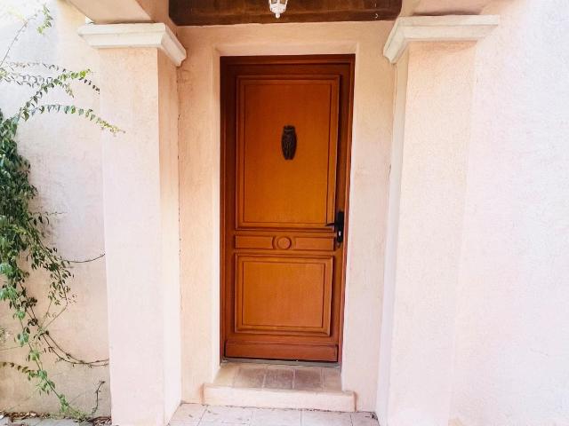 Maison vente à Arrondissement de Draguignan, Saint-raphaël