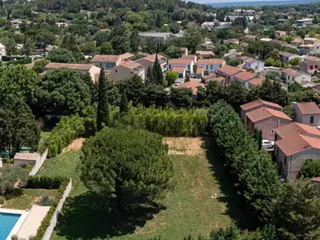 Terrain vente à Saint-Rémy-de-Provence, Bouches-du-Rhône