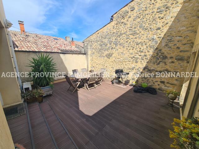 Appartement vente à Saint-restitut