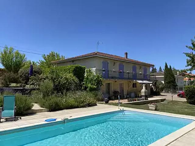 Maison vente à Angoulême, Saint-romain