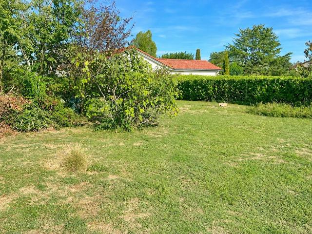 Terrain vente à La Tour-du-Pin, Saint-romain-de-jalionas