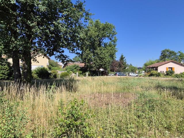 Terrain vente à La Tour-du-Pin, Saint-romain-de-jalionas