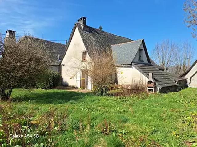 Maison vente à Aurillac, Saint-santin-cantalès