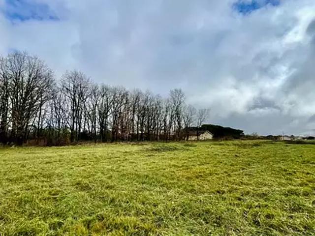 Terrain vente à Le Bourg, Saint-sardos