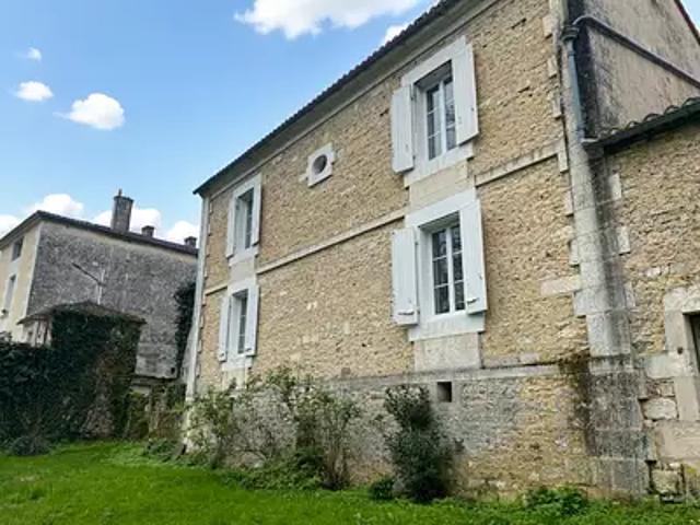 Maison vente à Angoulême, Saint-saturnin