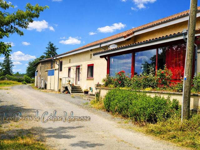 Maison vente à Nontron, Saint-saud-lacoussière