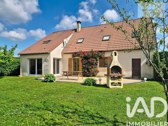 Maison vente à Fontainebleau, Saint-sauveur-sur-ecole