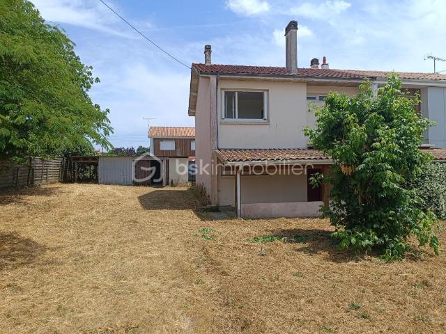 Maison vente à Blaye, Saint-savin