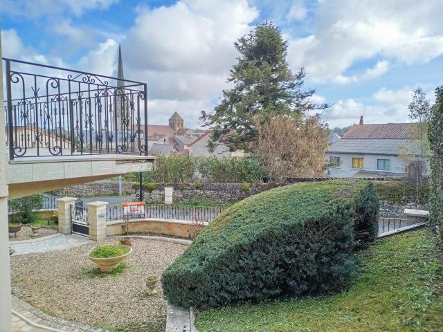 Maison vente à Montmorillon, Nouvelle-Aquitaine