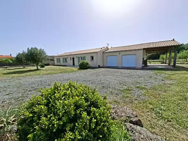 Maison vente à Saint-Jean-d'Angély, Saint-savinien