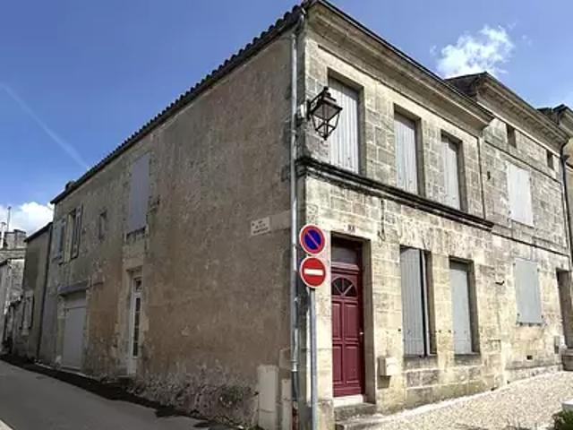 Maison vente à Saint-Jean-d'Angély, Saint-savinien