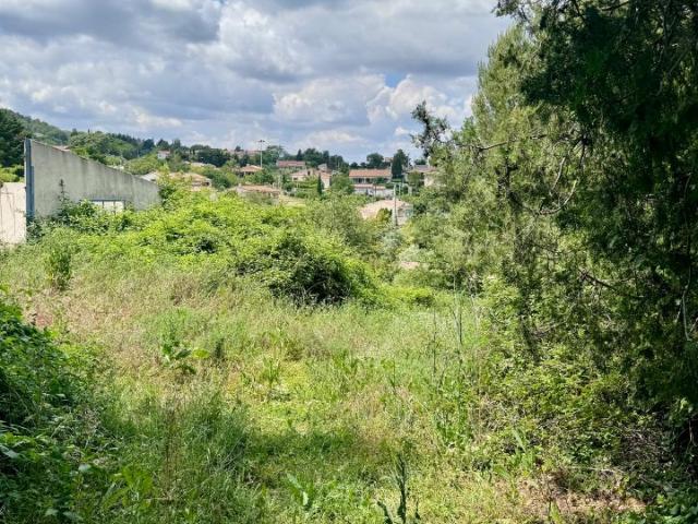 Terrain vente à France métropolitaine, Saint-savournin