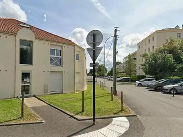 Garage location à Saint-Sébastien-sur-Loire, Loire-Atlantique