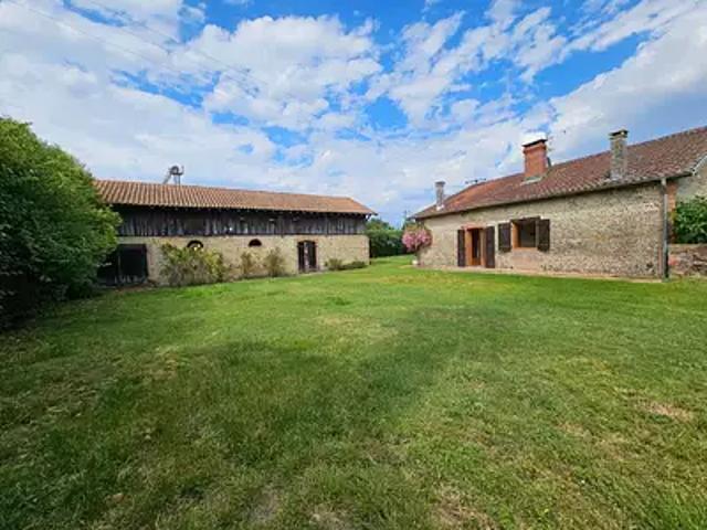 Maison vente à Saint-sever, Cité Montadour
