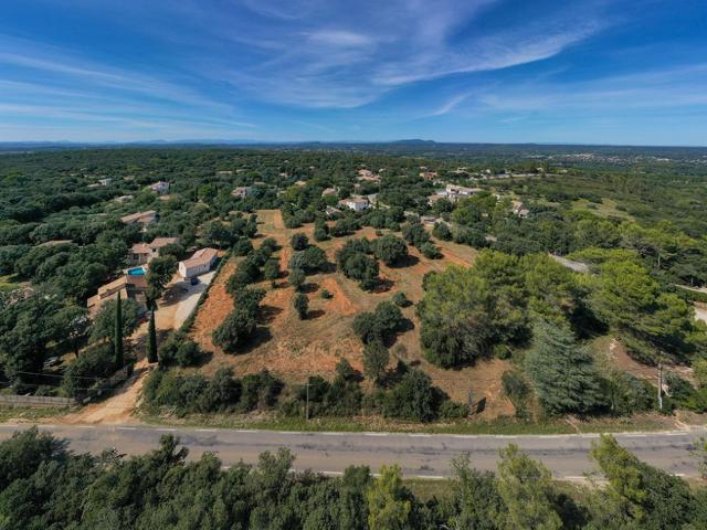 Terrain vente à Nîmes, Saint-siffret