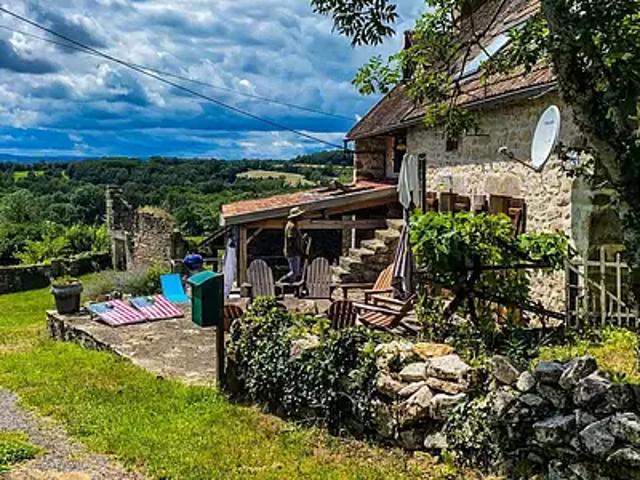 Maison vente à Aubusson, Saint-silvain-sous-toulx