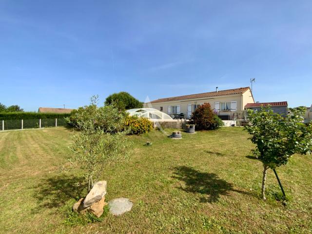 Maison vente à Jonzac, Saint-simon-de-bordes