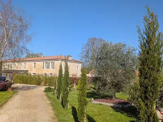 Maison vente à Saintes, Saint-simon-de-pellouaille
