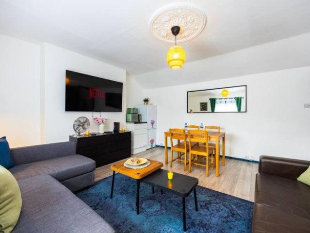 Apartment for rent in Shepherd's Bush, Greater London