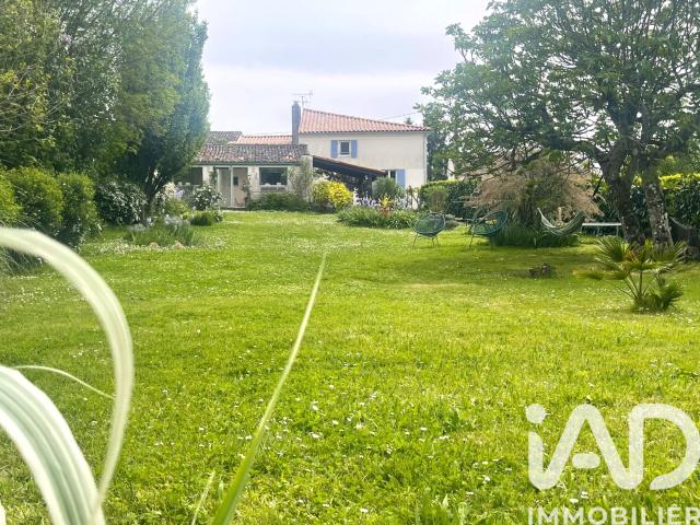 Maison vente à Saintes, Saint-sulpice-d'arnoult