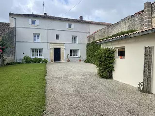 Maison vente à Cognac, Saint-sulpice-de-cognac