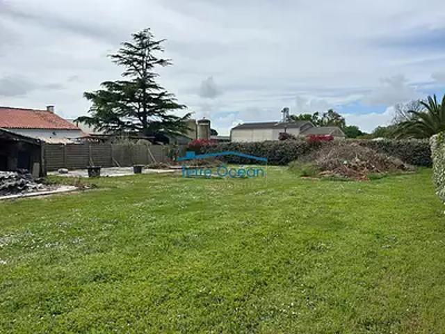 Terrain vente à Saint-sulpice-de-royan