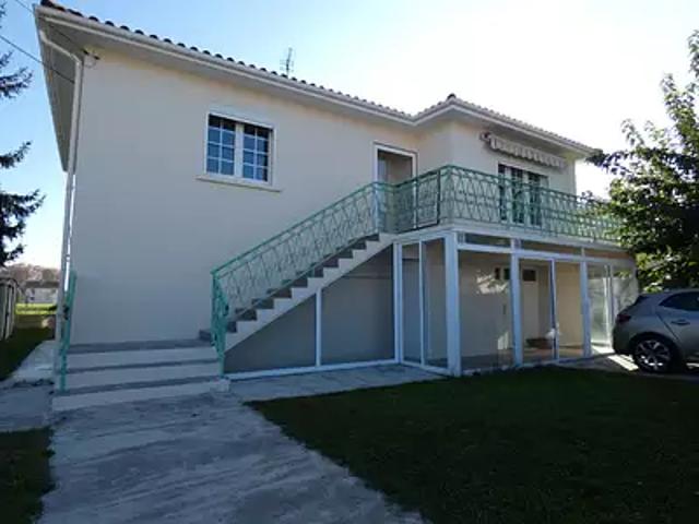 Maison location à Saint-Sylvestre-sur-Lot, Lot-et-Garonne